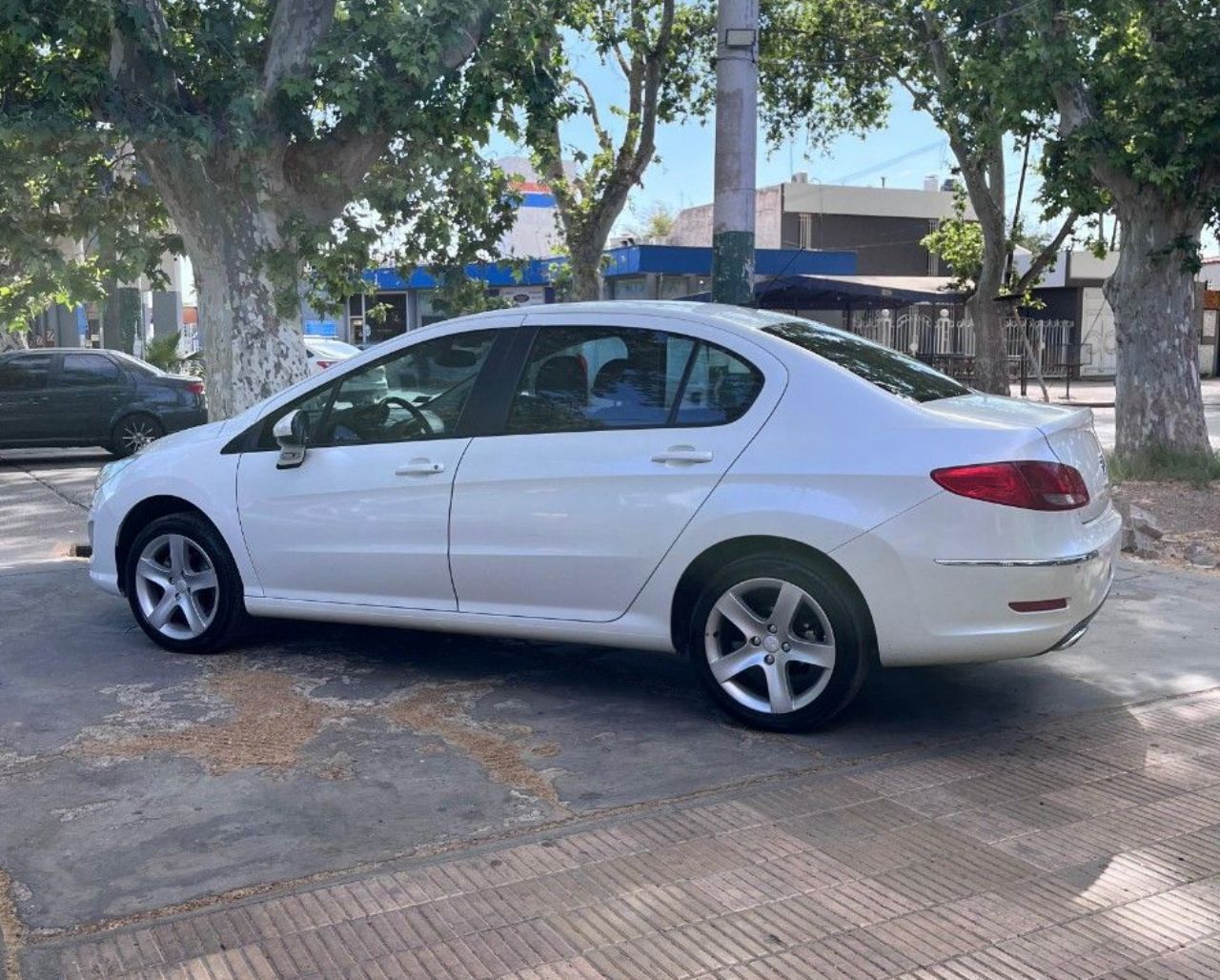 Peugeot 408 Usado en Mendoza, deRuedas
