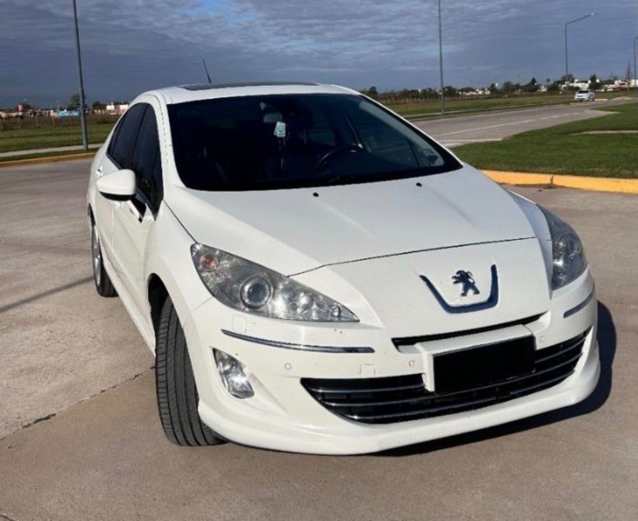 Peugeot 408 Usado en Córdoba, deRuedas