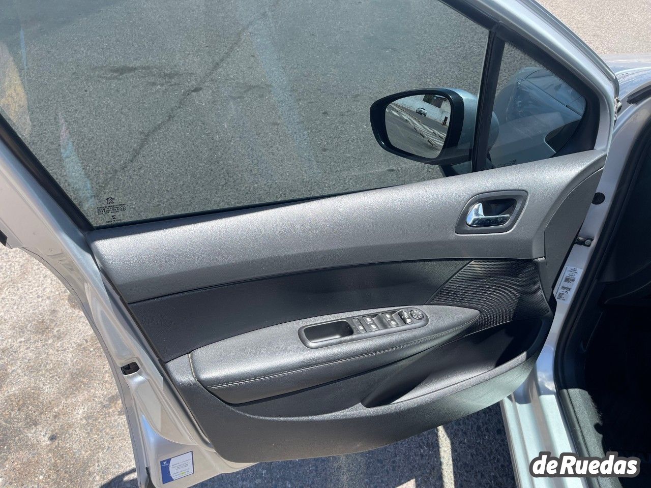 Peugeot 408 Usado en Mendoza, deRuedas