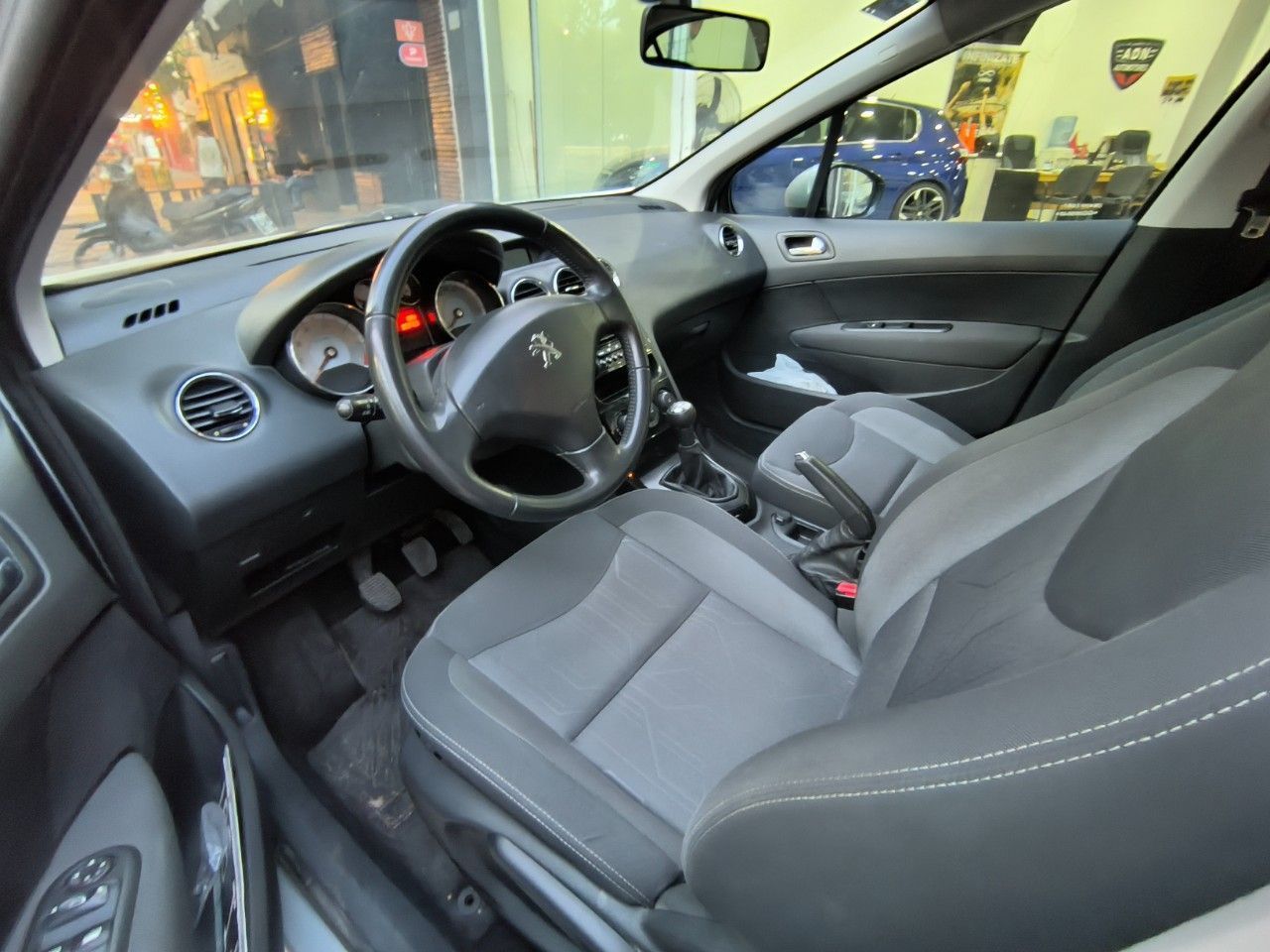 Peugeot 408 Usado en Mendoza, deRuedas