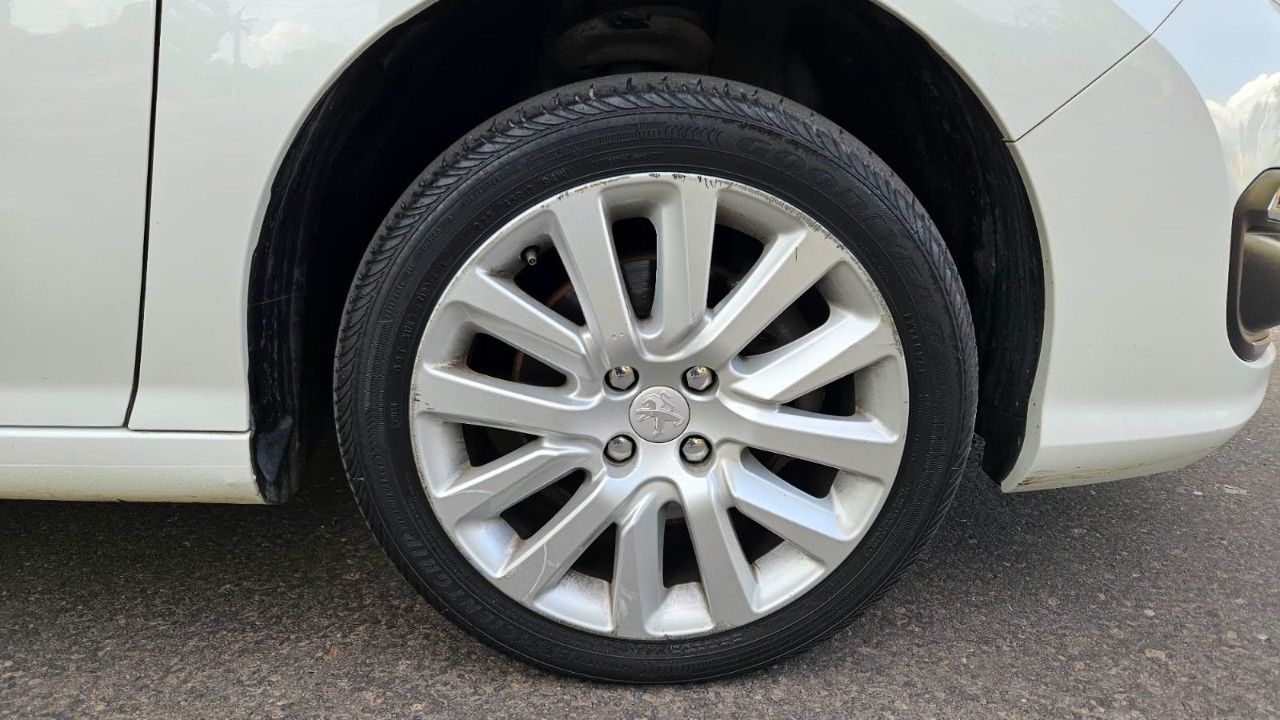 Peugeot 408 Usado Financiado en Mendoza, deRuedas