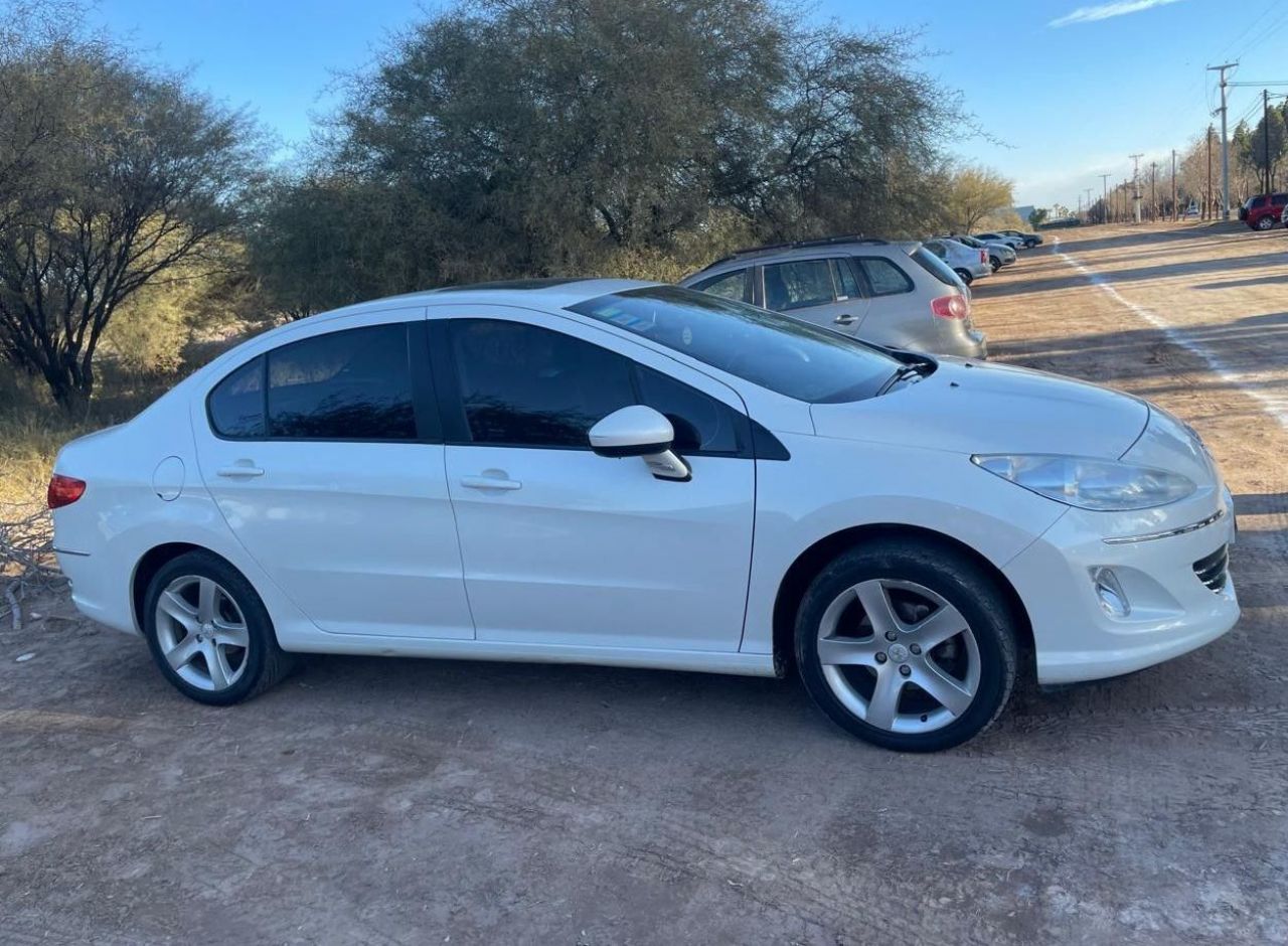 Peugeot 408 Usado en Mendoza, deRuedas
