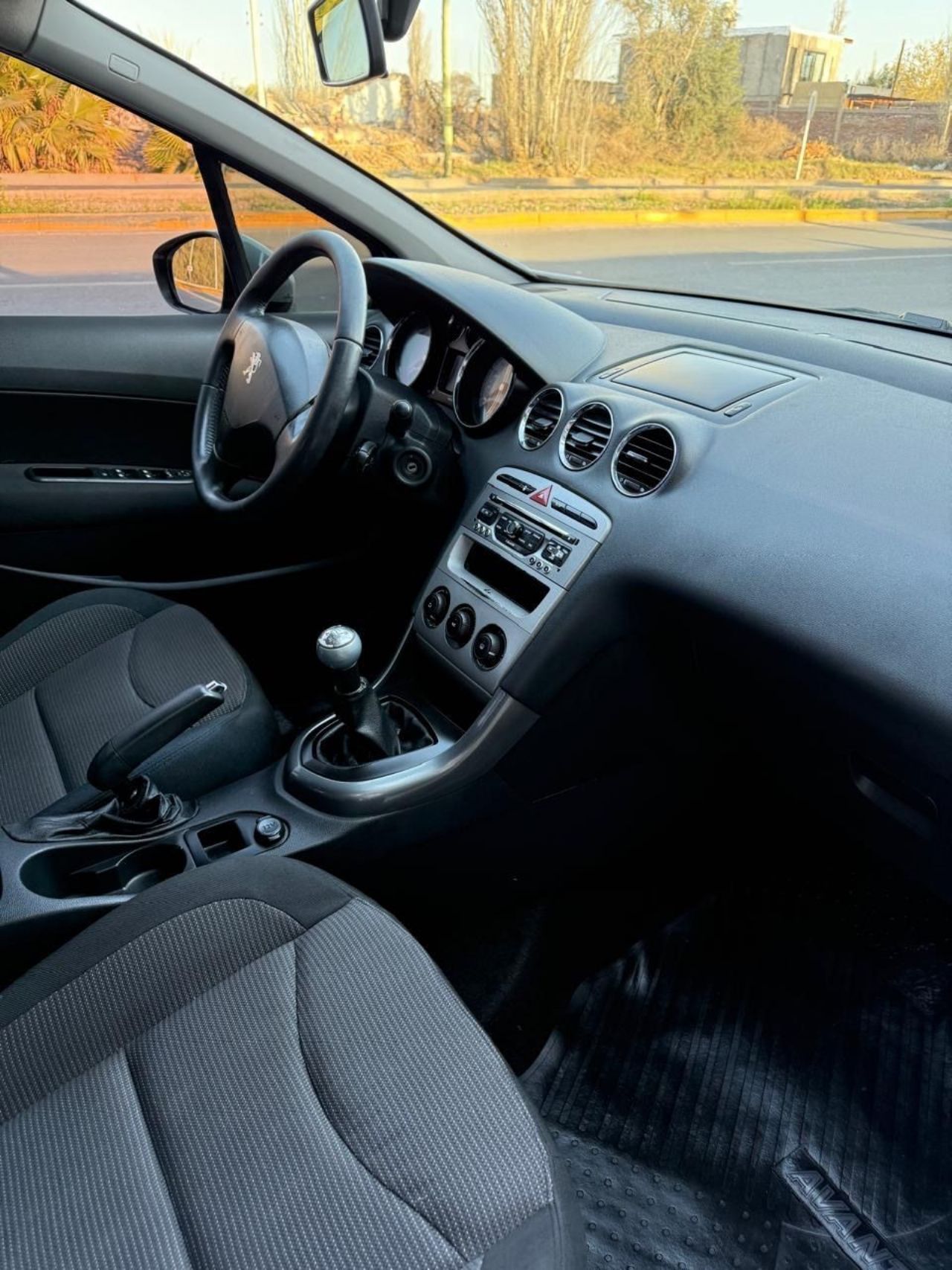 Peugeot 408 Usado en Mendoza, deRuedas