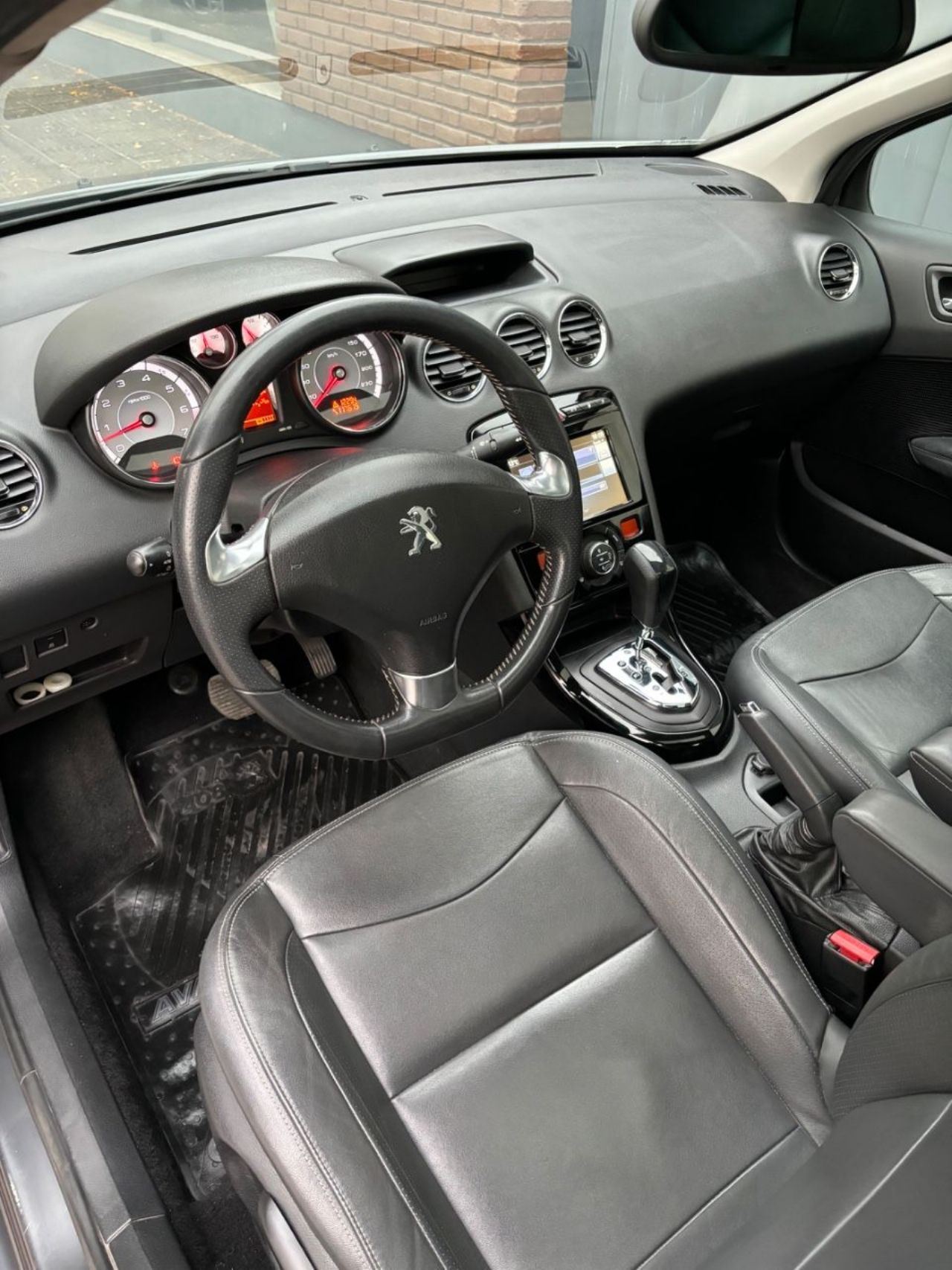 Peugeot 408 Usado Financiado en Mendoza, deRuedas