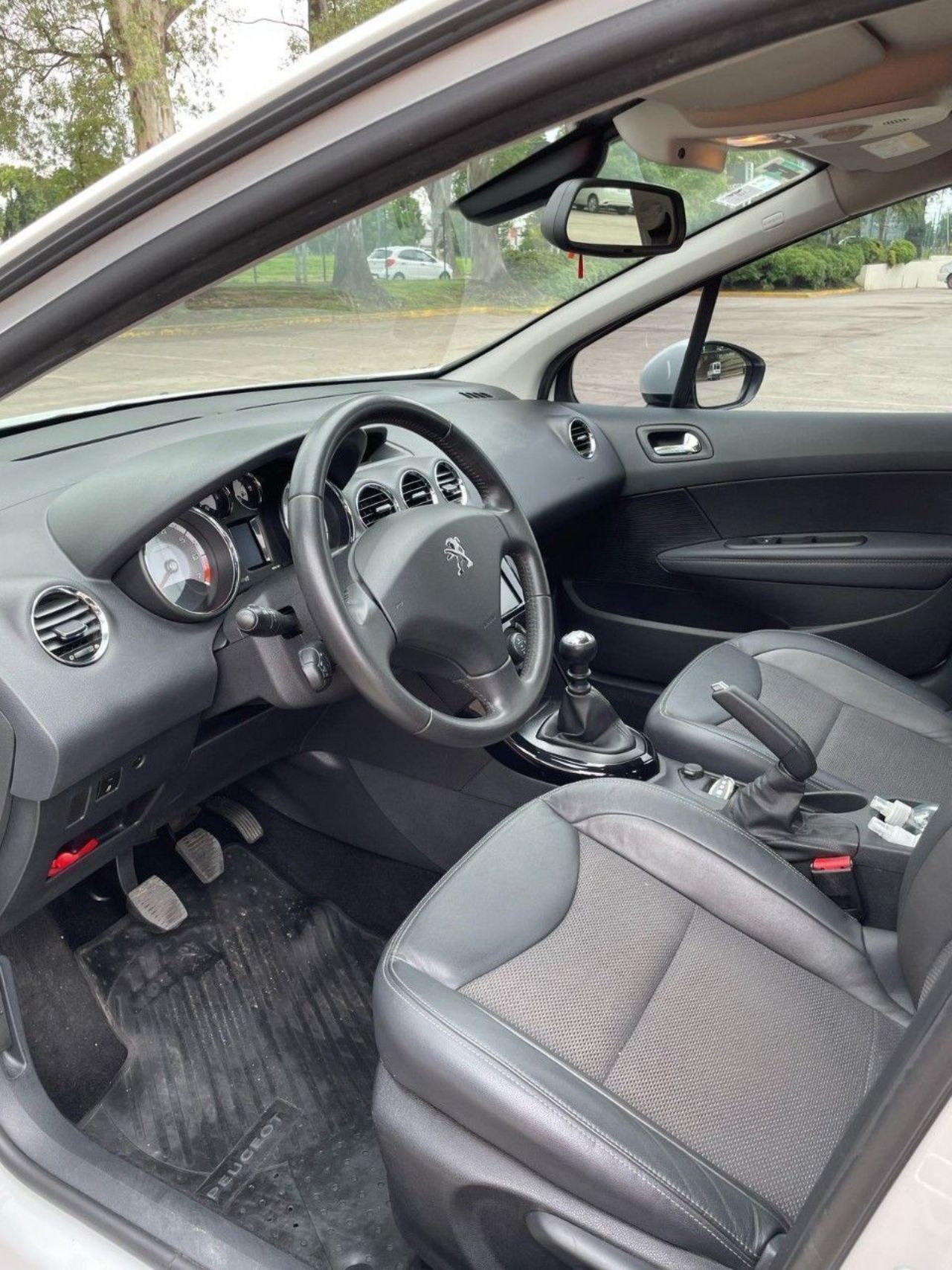 Peugeot 408 Usado Financiado en Córdoba, deRuedas