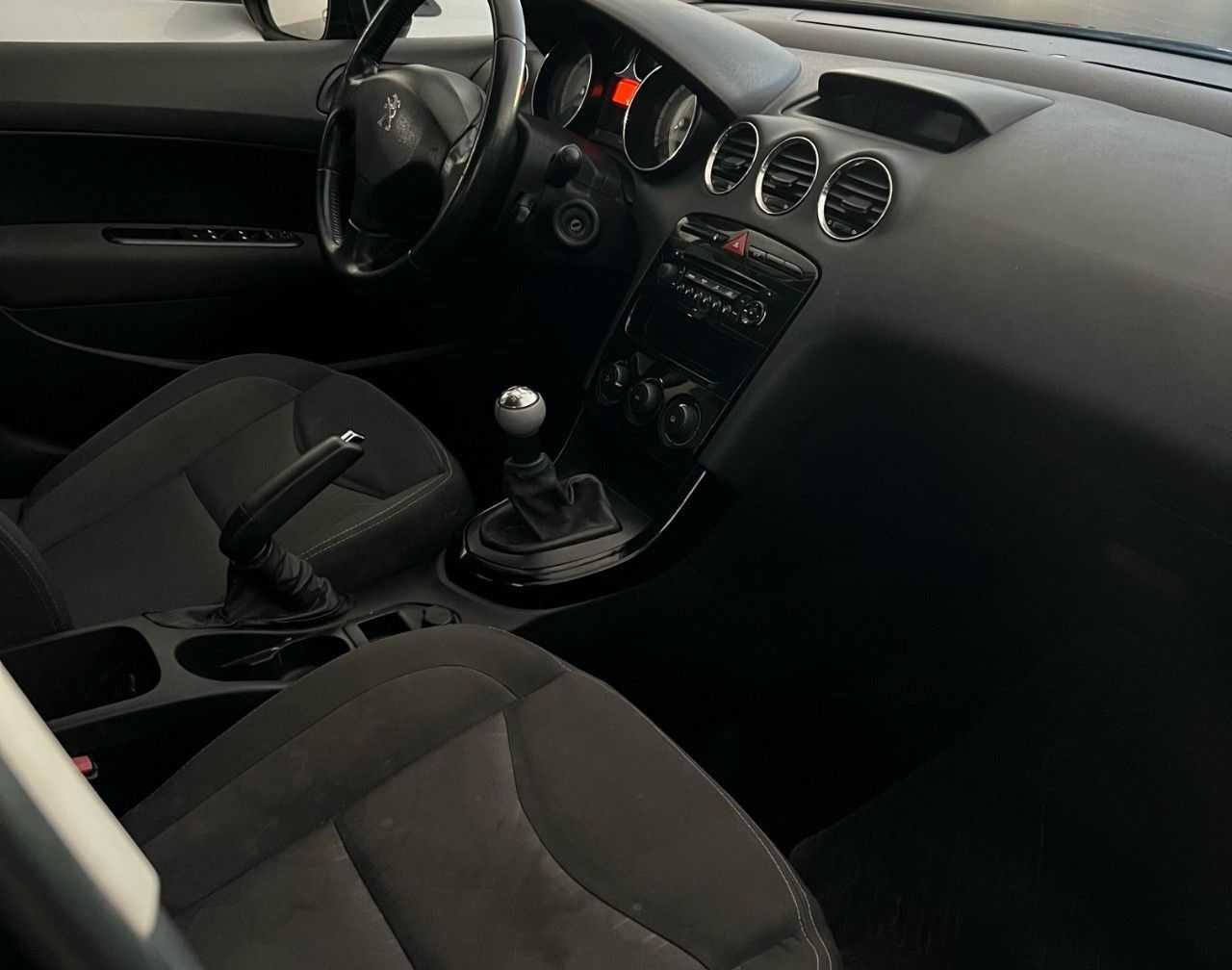 Peugeot 408 Usado Financiado en Mendoza, deRuedas