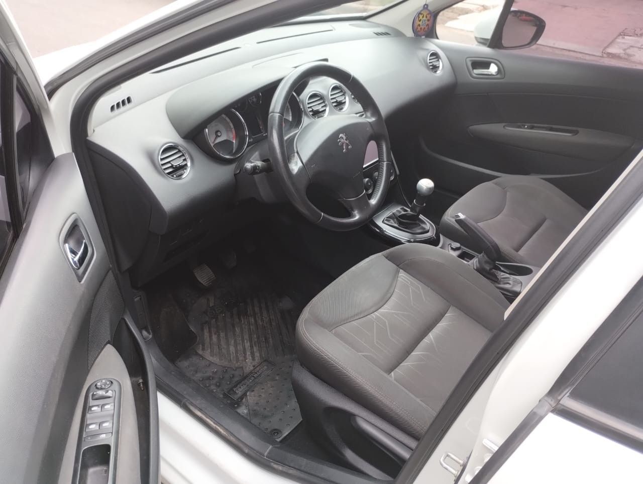 Peugeot 408 Usado en Mendoza, deRuedas