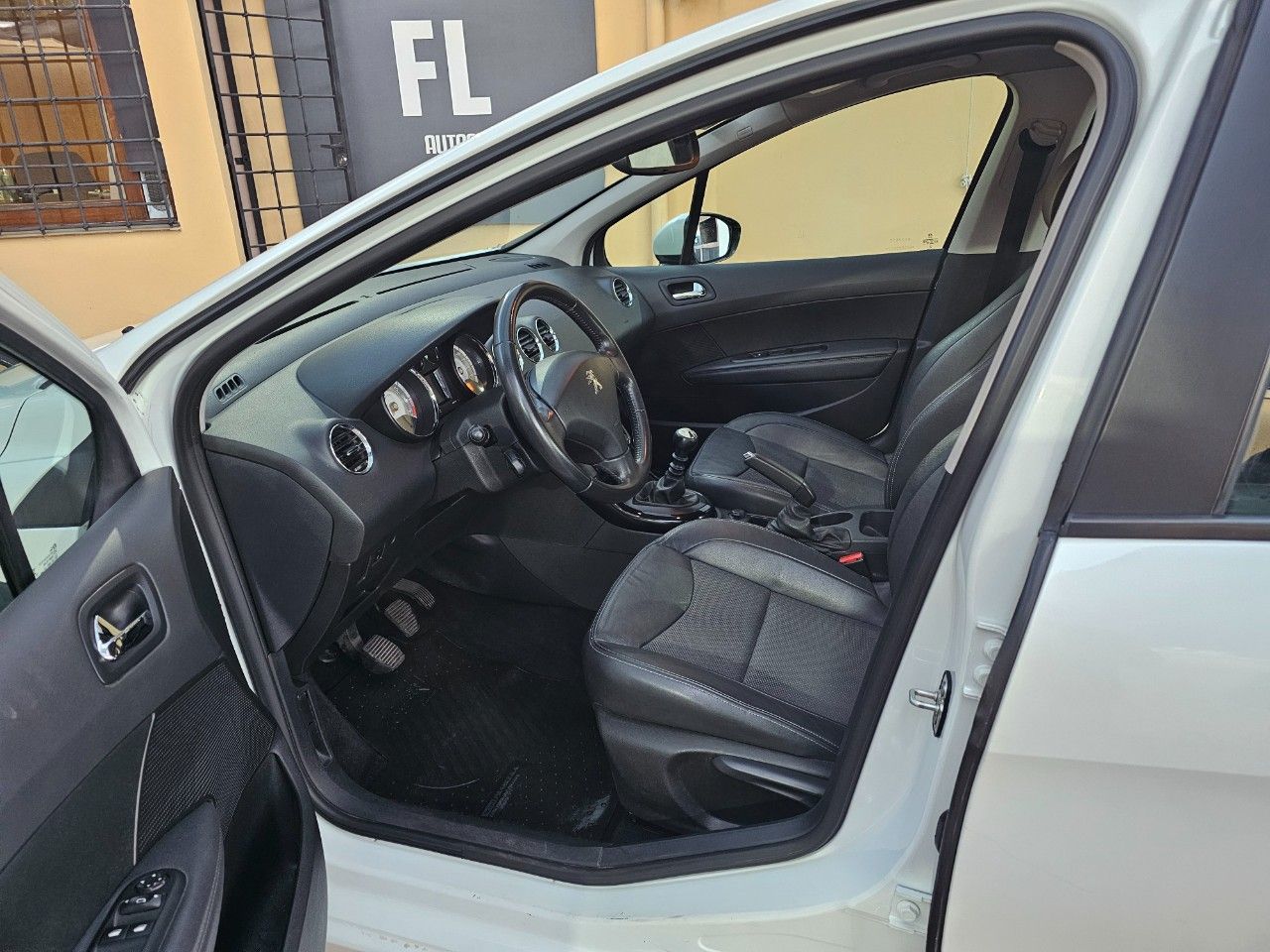 Peugeot 408 Usado en Mendoza, deRuedas