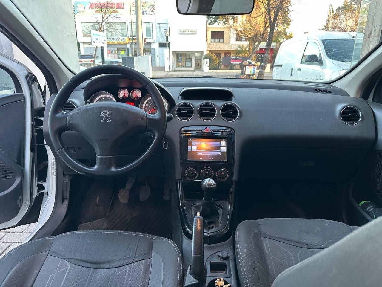 Peugeot 408 Usado Financiado en Córdoba, deRuedas