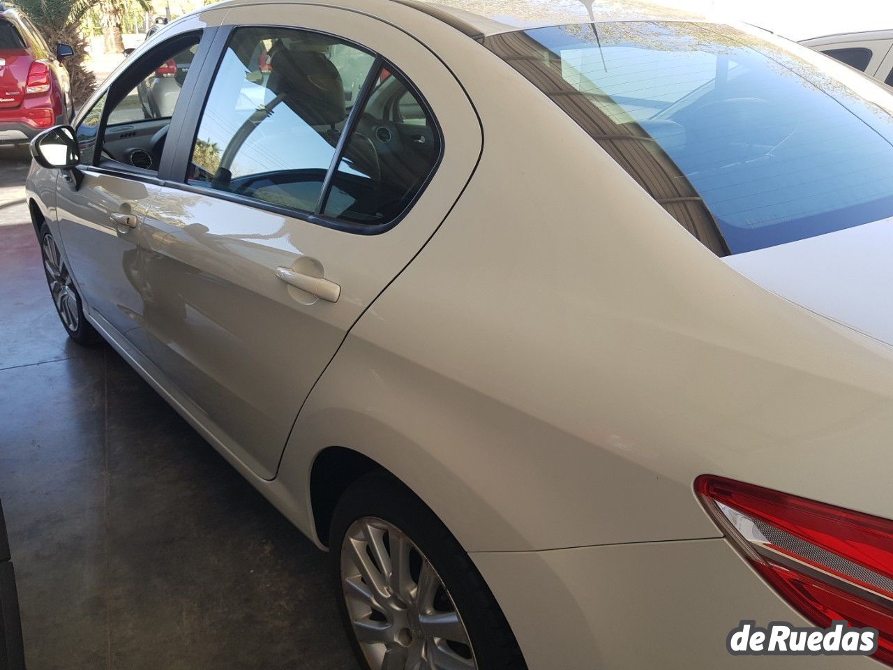 Peugeot 408 Usado en Mendoza, deRuedas