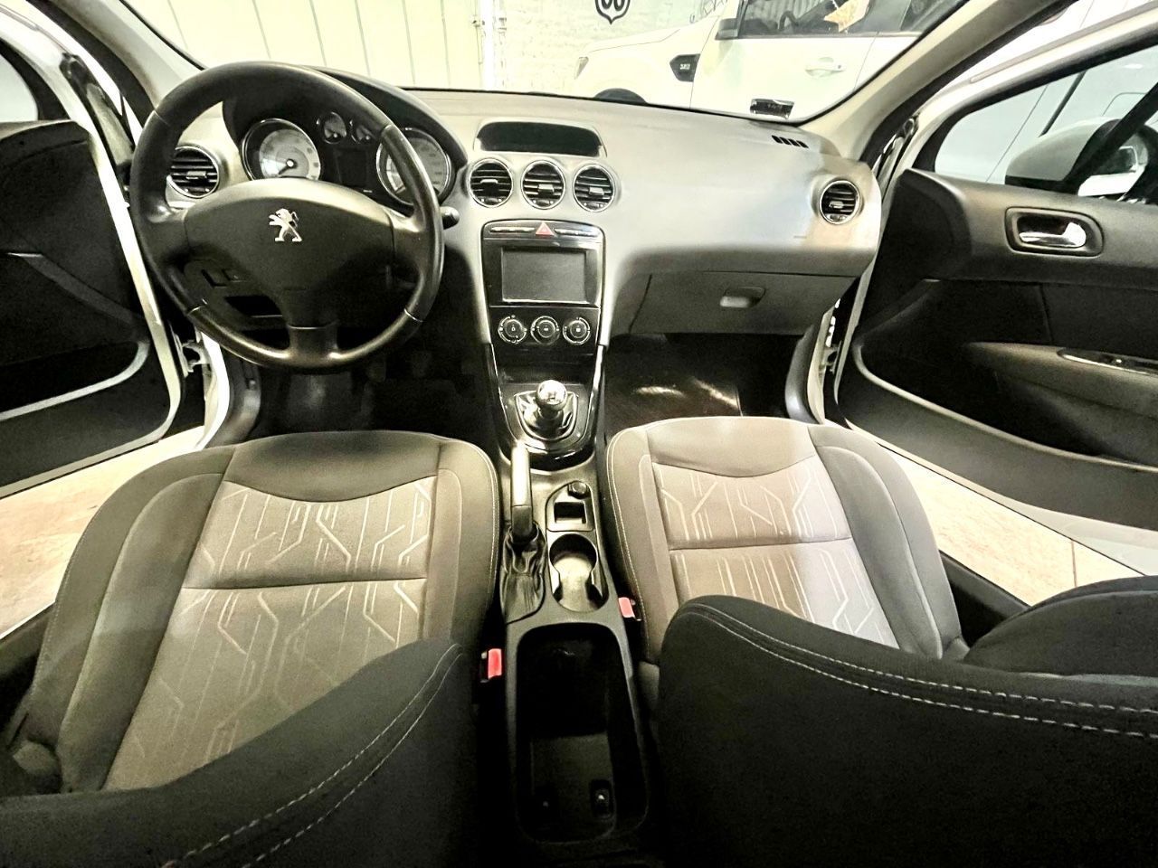 Peugeot 408 Usado en Mendoza, deRuedas