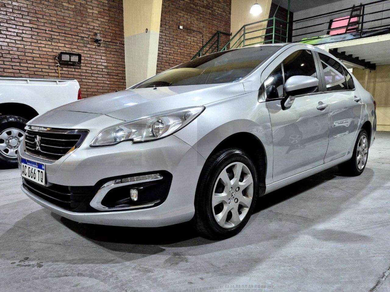 Peugeot 408 Usado Financiado en Mendoza, deRuedas