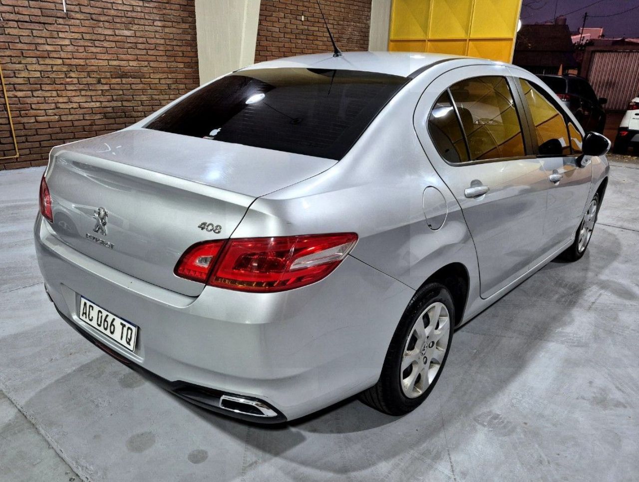 Peugeot 408 Usado Financiado en Mendoza, deRuedas
