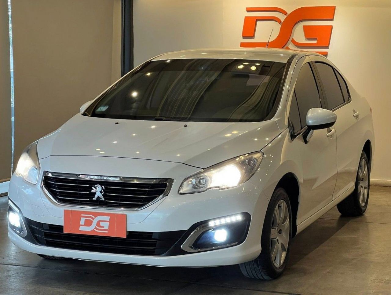 Peugeot 408 Usado Financiado en Córdoba, deRuedas
