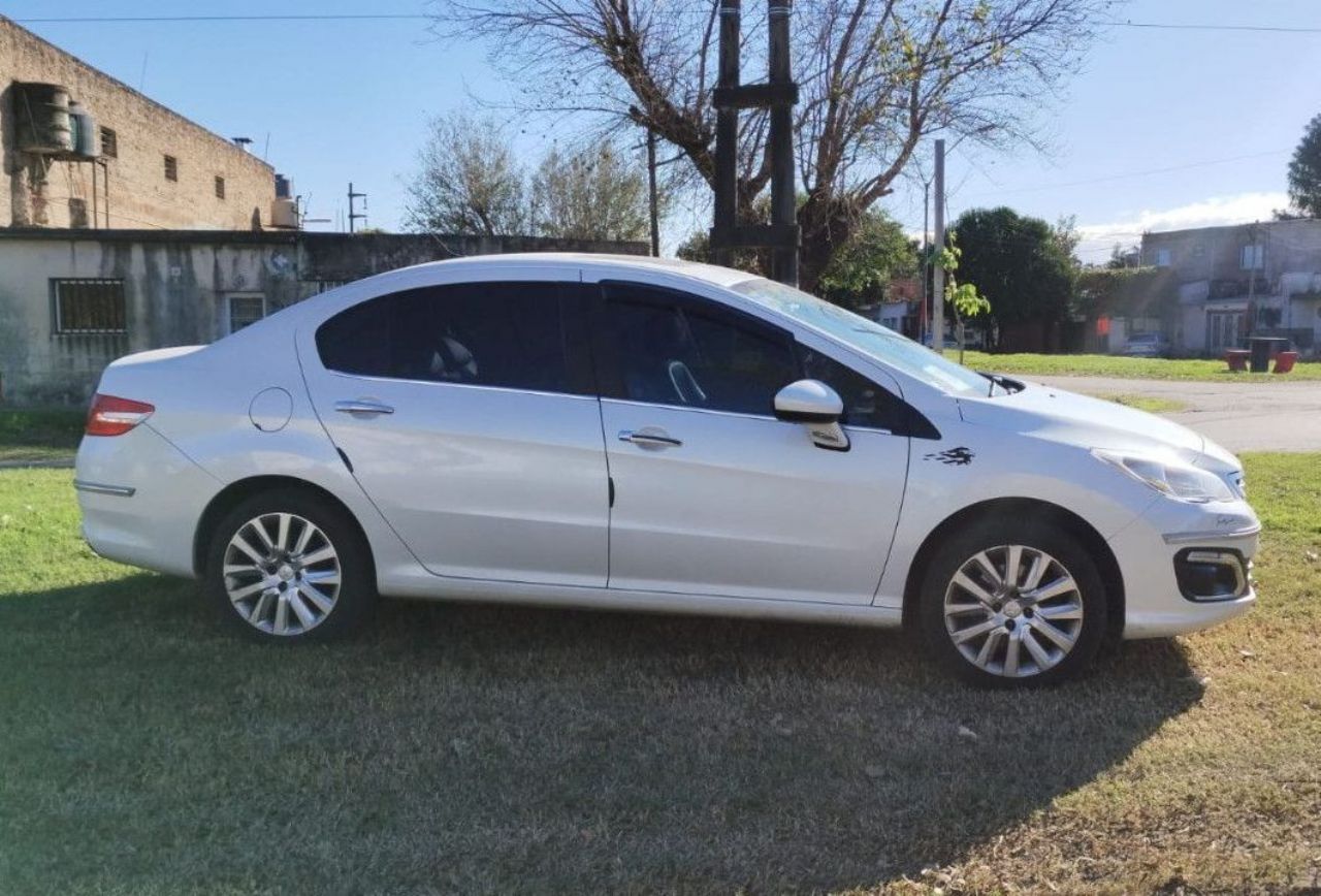 Peugeot 408 Usado en Santa Fe, deRuedas