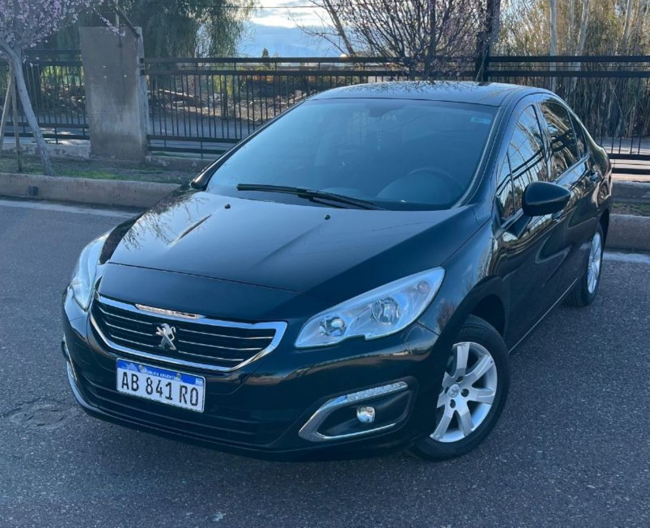 Peugeot 408 Usado Financiado en Mendoza, deRuedas