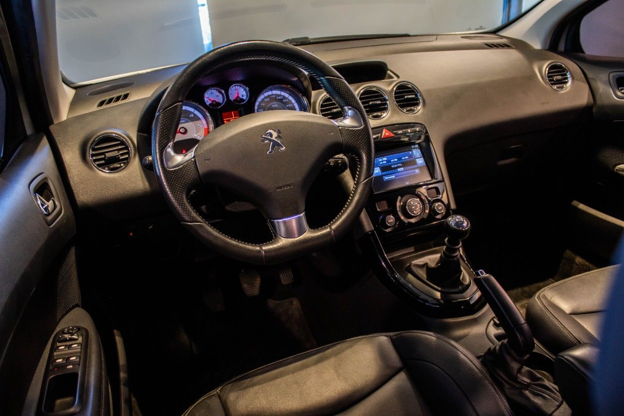 Peugeot 408 Usado en Córdoba, deRuedas