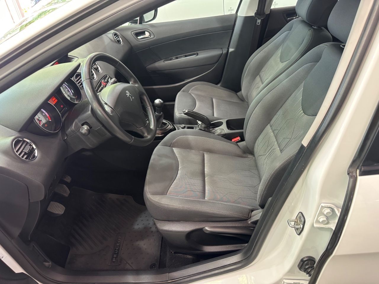 Peugeot 408 Usado en Mendoza, deRuedas