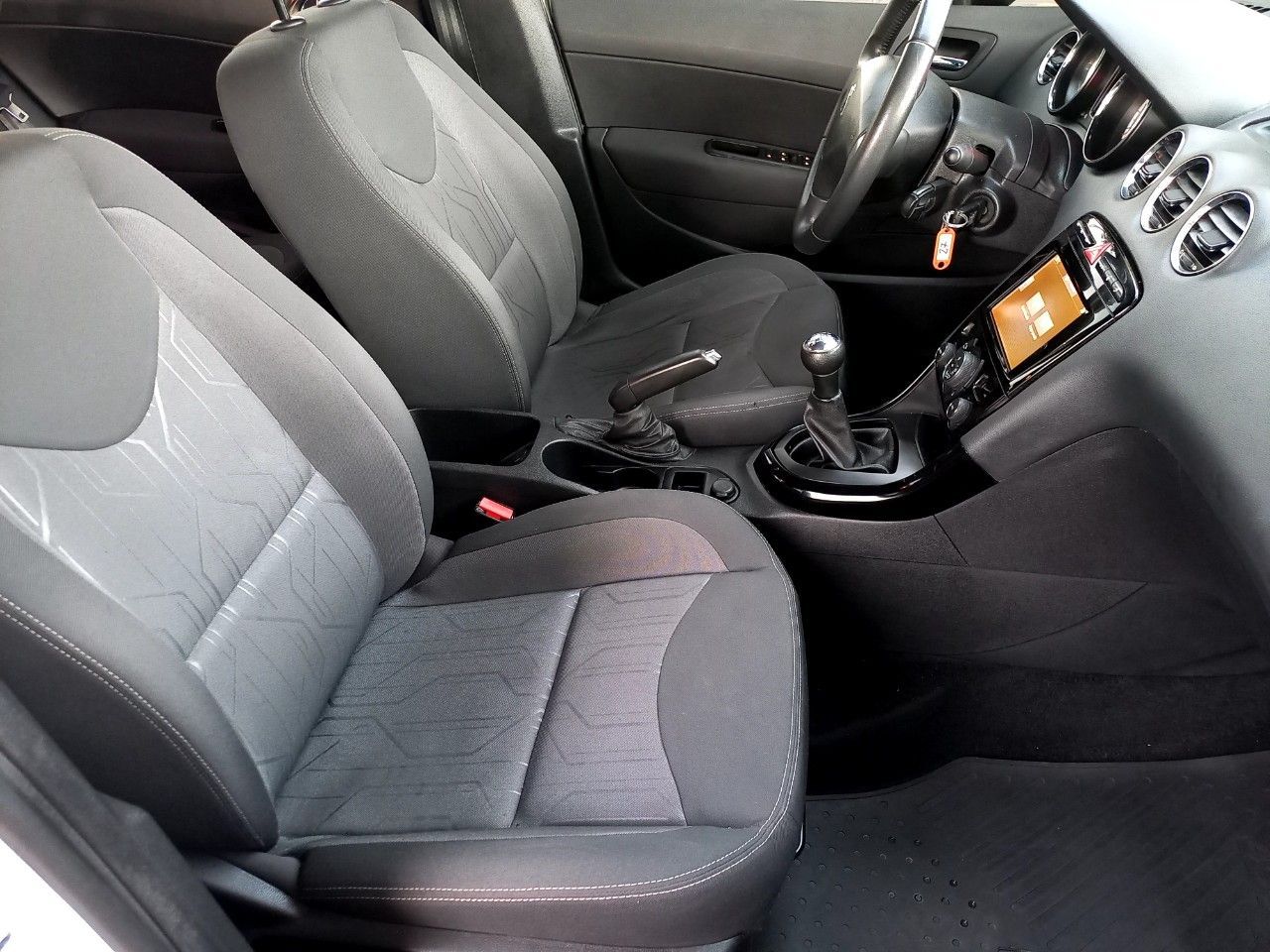Peugeot 408 Usado en Mendoza, deRuedas