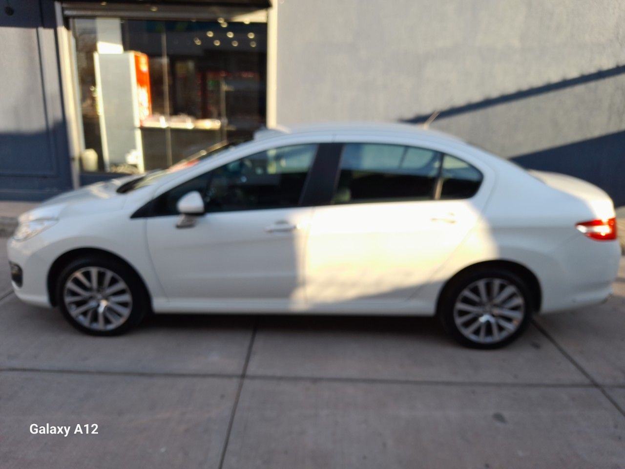 Peugeot 408 Usado Financiado en Mendoza, deRuedas