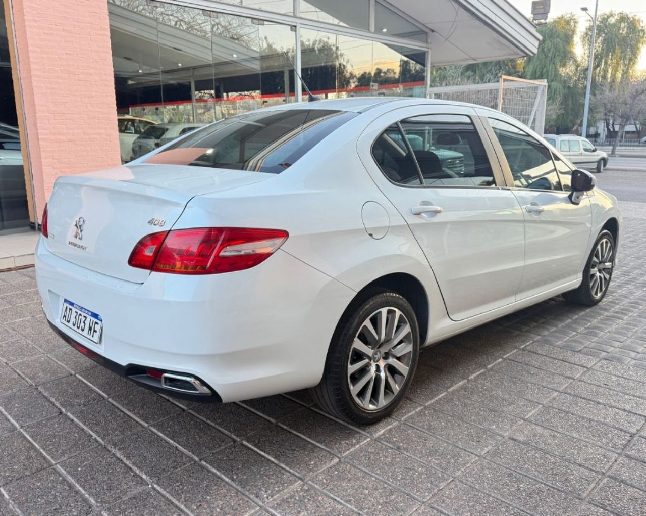 Peugeot 408 Usado Financiado en Mendoza, deRuedas