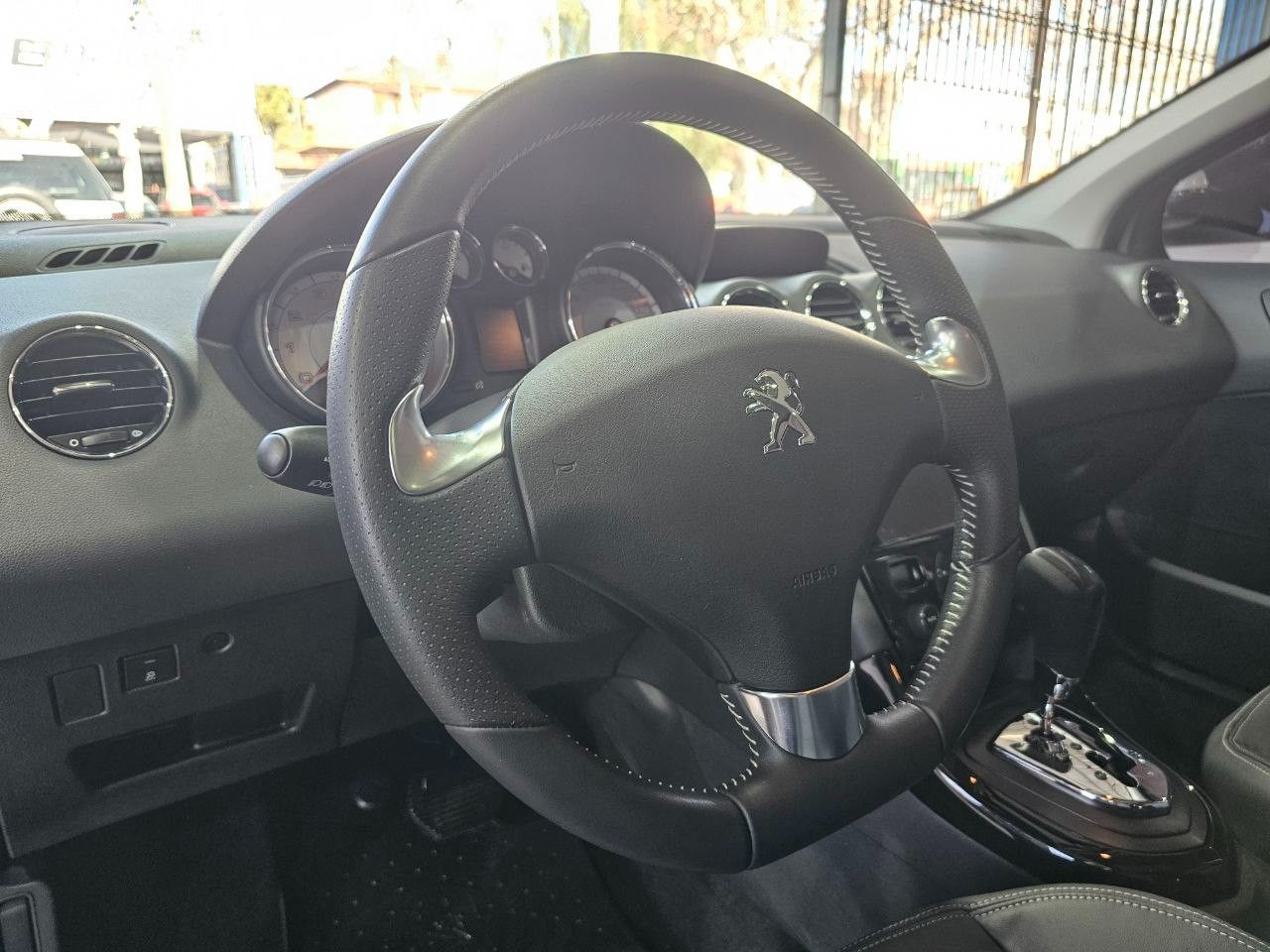 Peugeot 408 Usado en Mendoza, deRuedas
