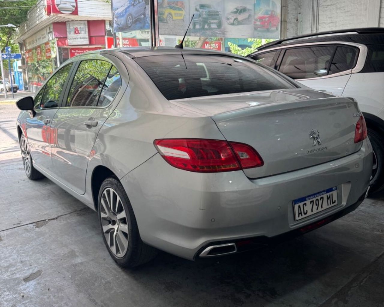Peugeot 408 Usado en Mendoza, deRuedas
