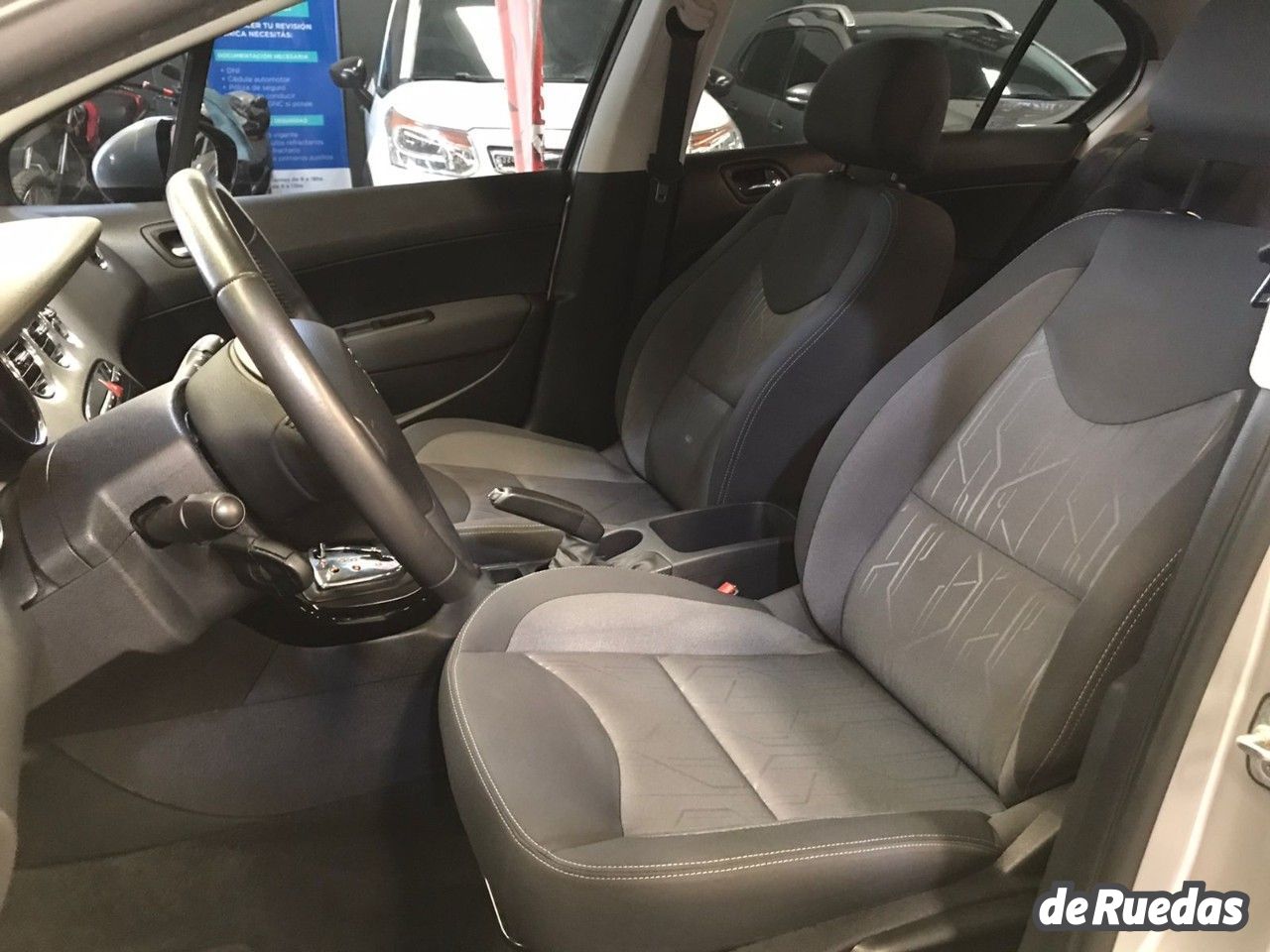 Peugeot 408 Usado en Mendoza, deRuedas
