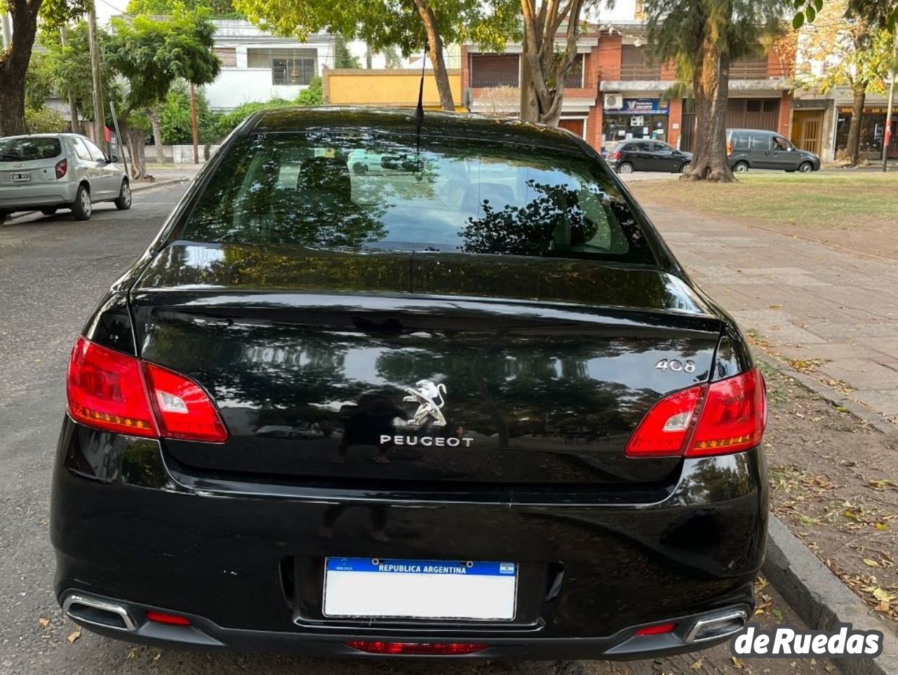 Peugeot 408 Usado en Santa Fe, deRuedas