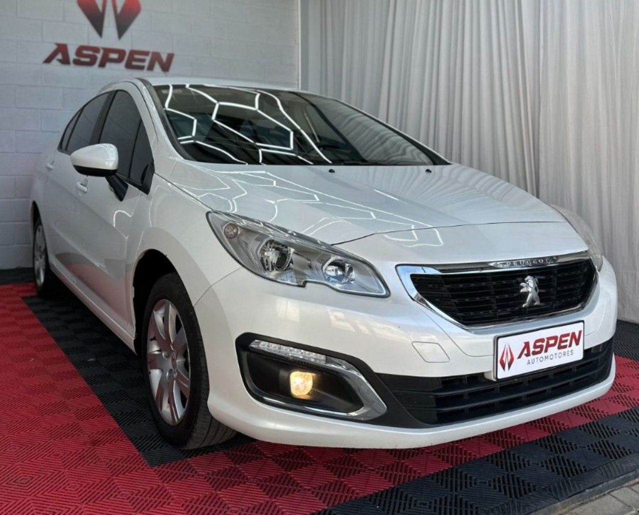 Peugeot 408 Usado Financiado en Córdoba, deRuedas