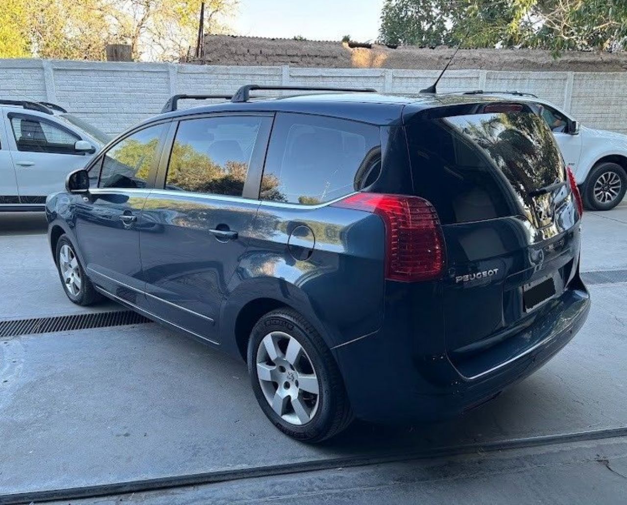 Peugeot 5008 Usado en San Juan, deRuedas