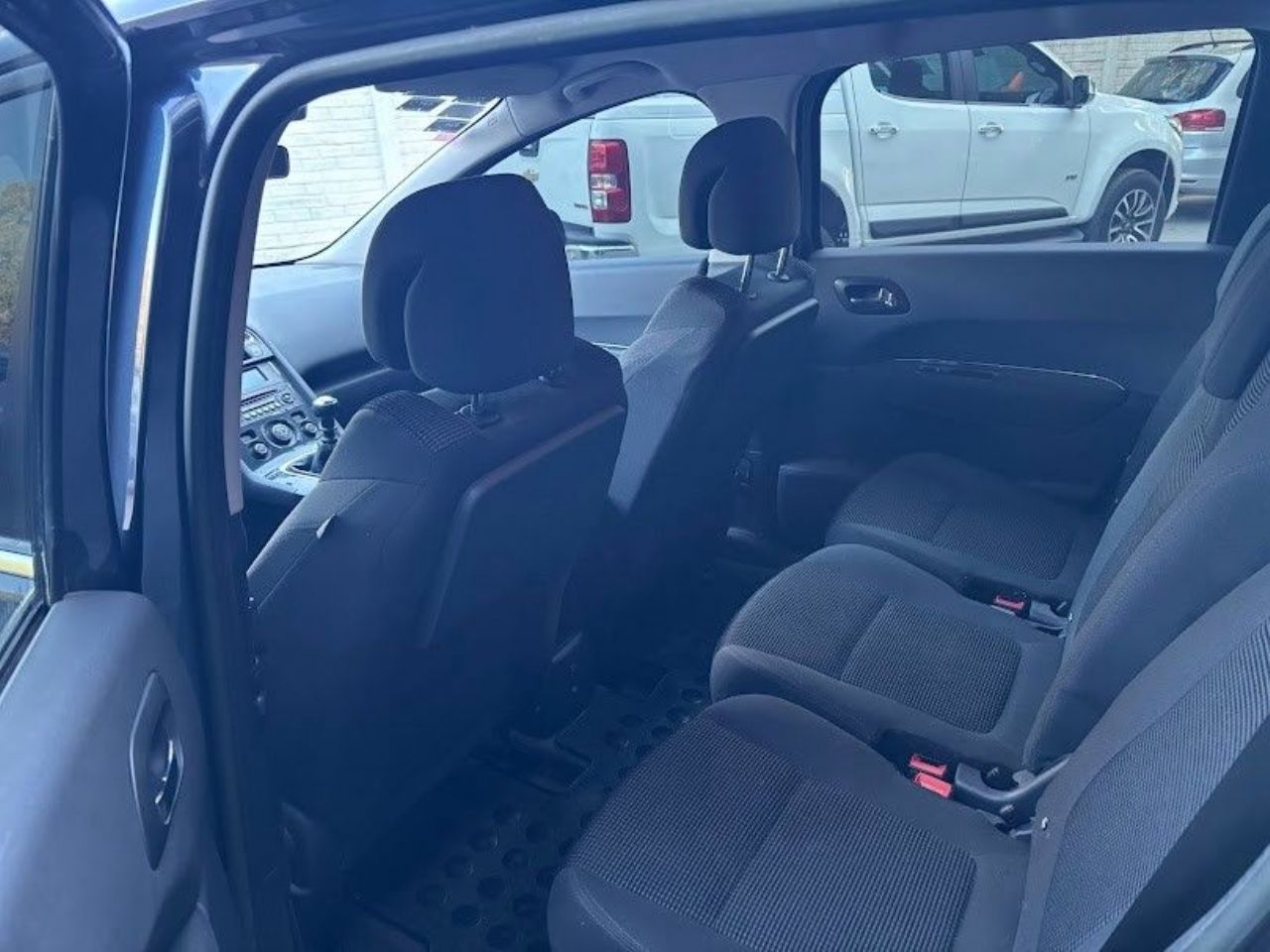 Peugeot 5008 Usado en San Juan, deRuedas