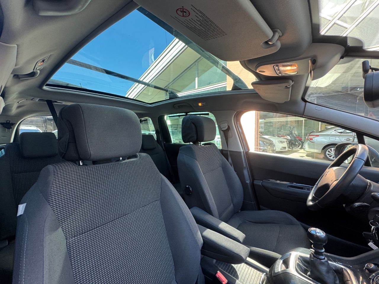Peugeot 5008 Usado Financiado en Mendoza, deRuedas