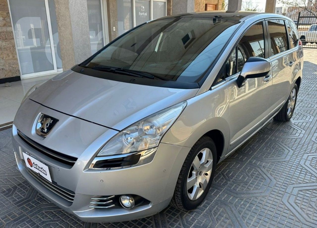 Peugeot 5008 Usado en Mendoza, deRuedas