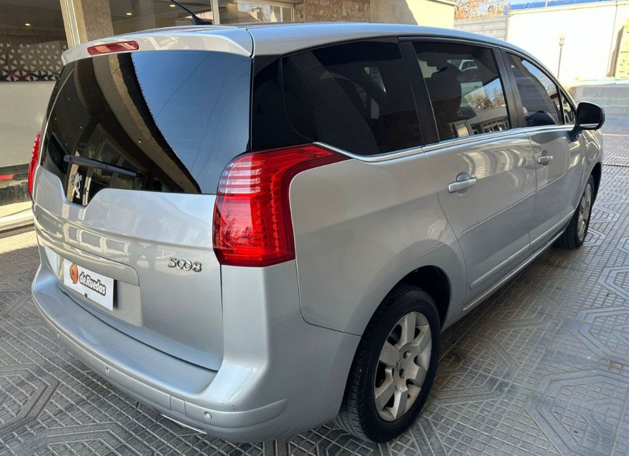 Peugeot 5008 Usado en Mendoza, deRuedas