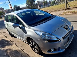 Peugeot 5008 Usado en Córdoba Financiado