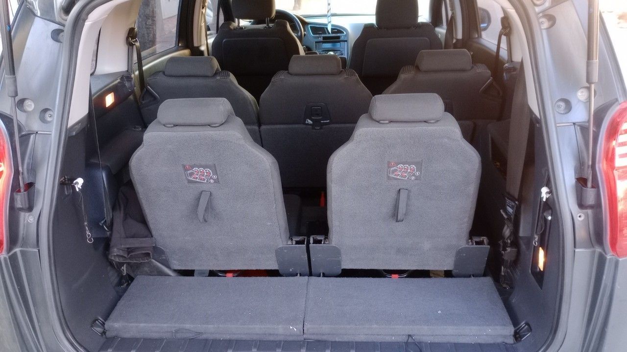 Peugeot 5008 Usado en Córdoba, deRuedas