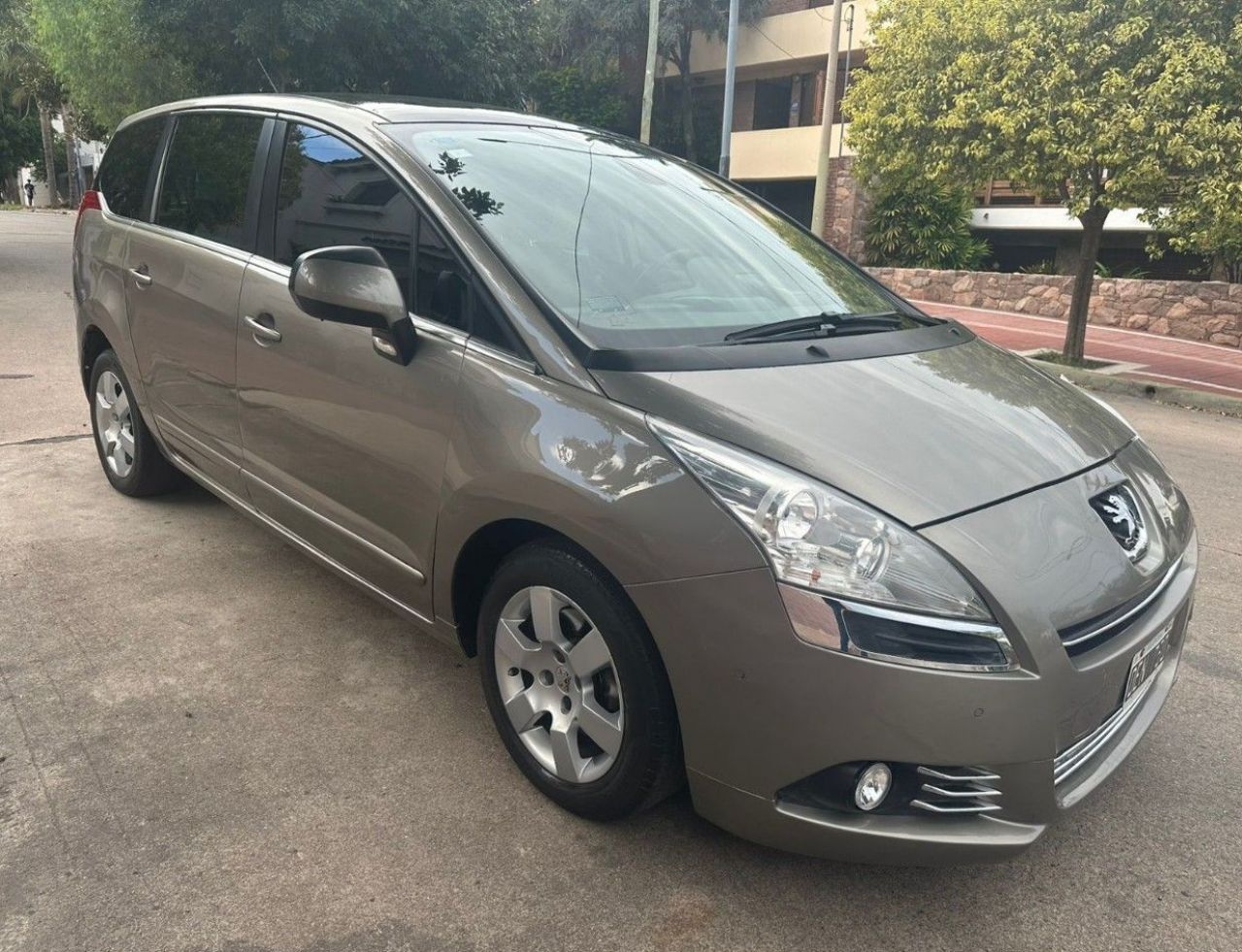 Peugeot 5008 Usado Financiado en Córdoba, deRuedas