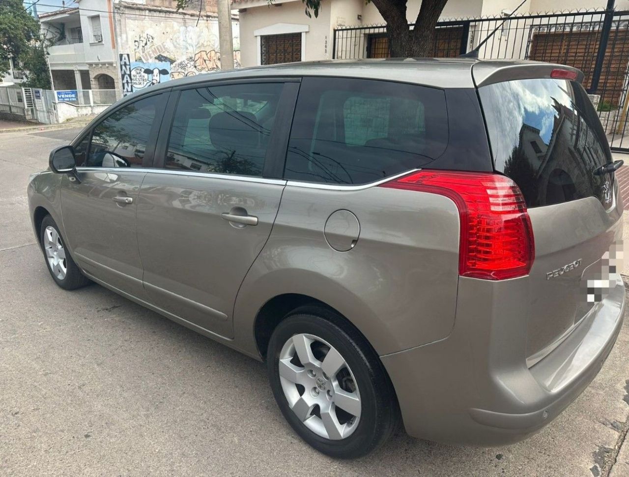 Peugeot 5008 Usado Financiado en Córdoba, deRuedas
