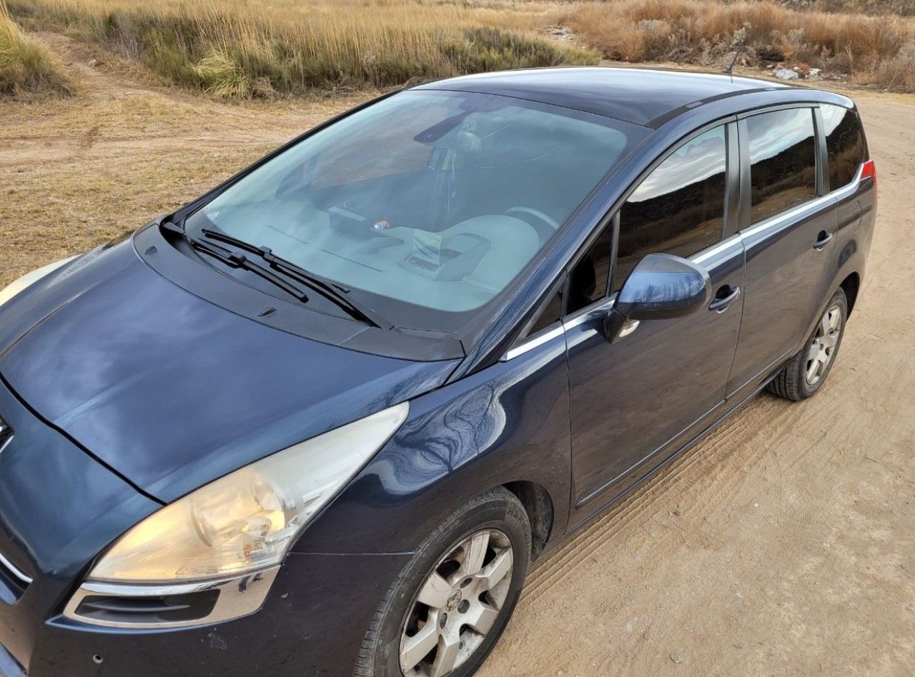 Peugeot 5008 Usado en Mendoza, deRuedas