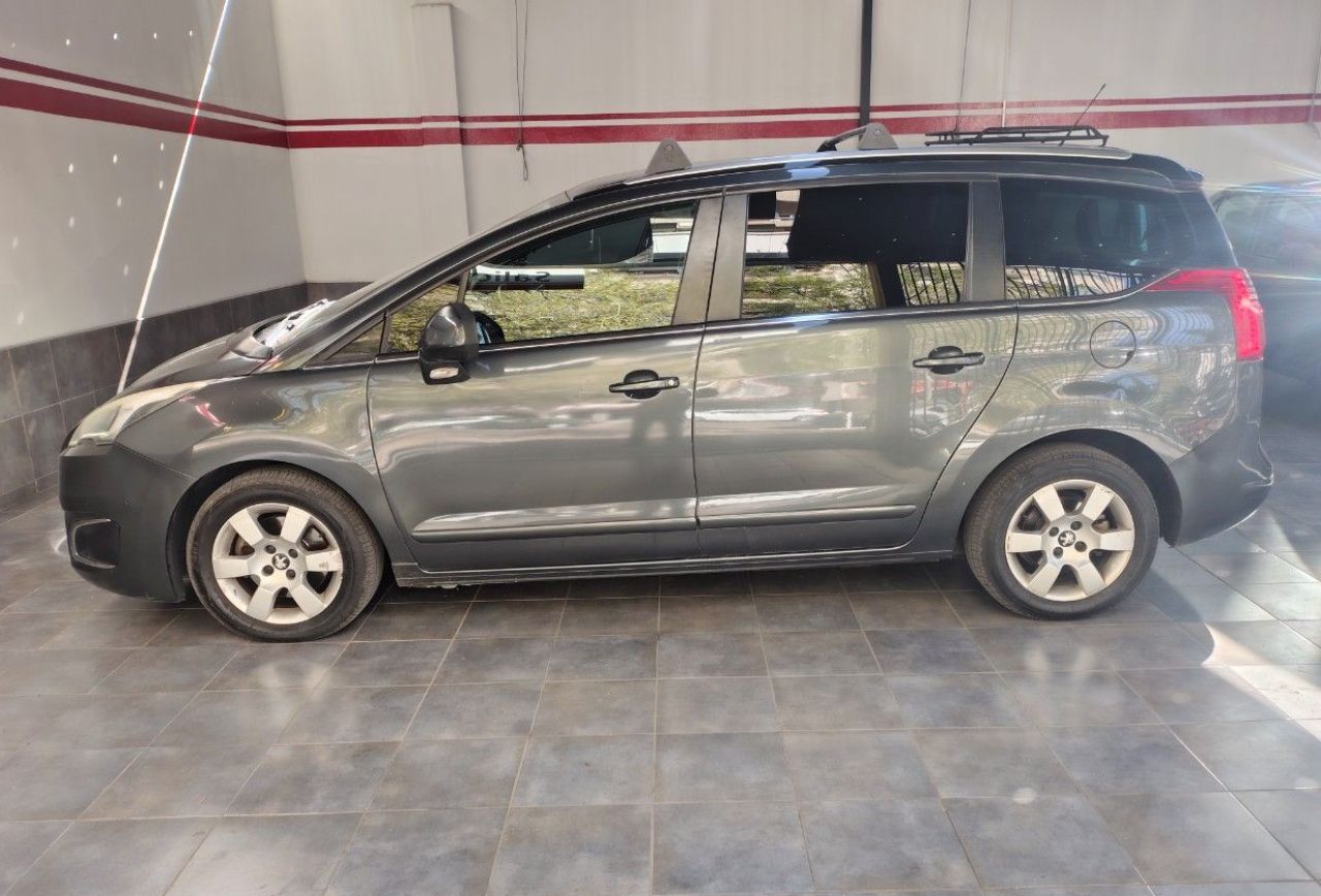 Peugeot 5008 Usado en Mendoza, deRuedas