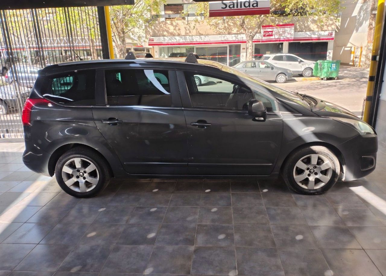 Peugeot 5008 Usado en Mendoza, deRuedas