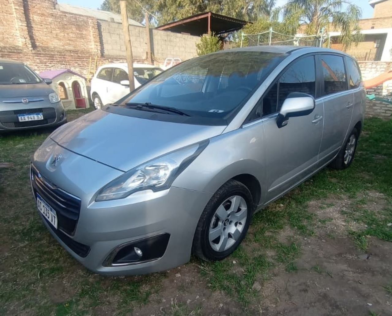 Peugeot 5008 Usado Financiado en Córdoba, deRuedas