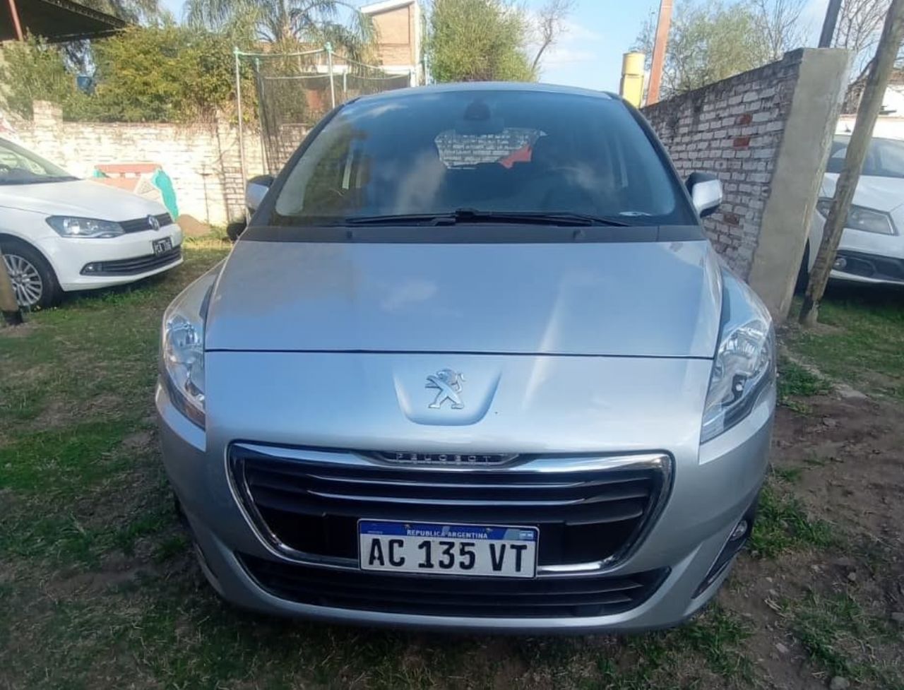 Peugeot 5008 Usado Financiado en Córdoba, deRuedas