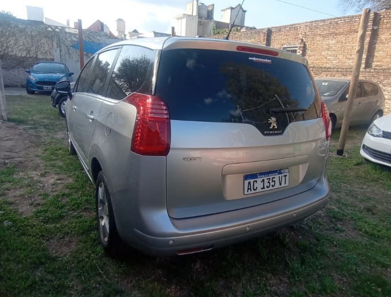 Peugeot 5008 Usado Financiado en Córdoba, deRuedas