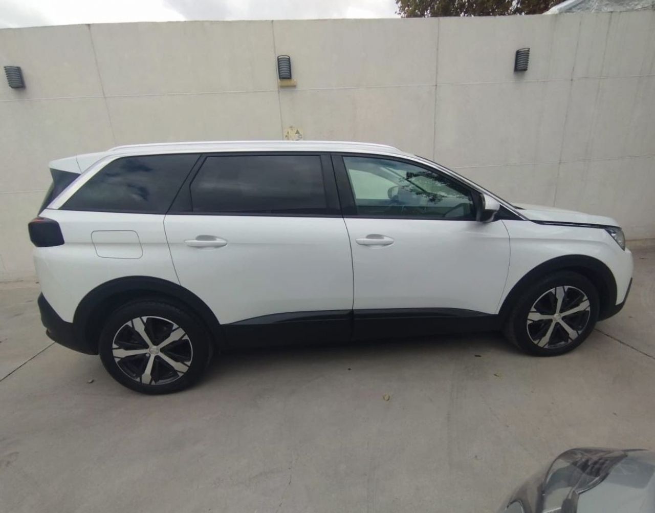 Peugeot 5008 Usado en Mendoza, deRuedas