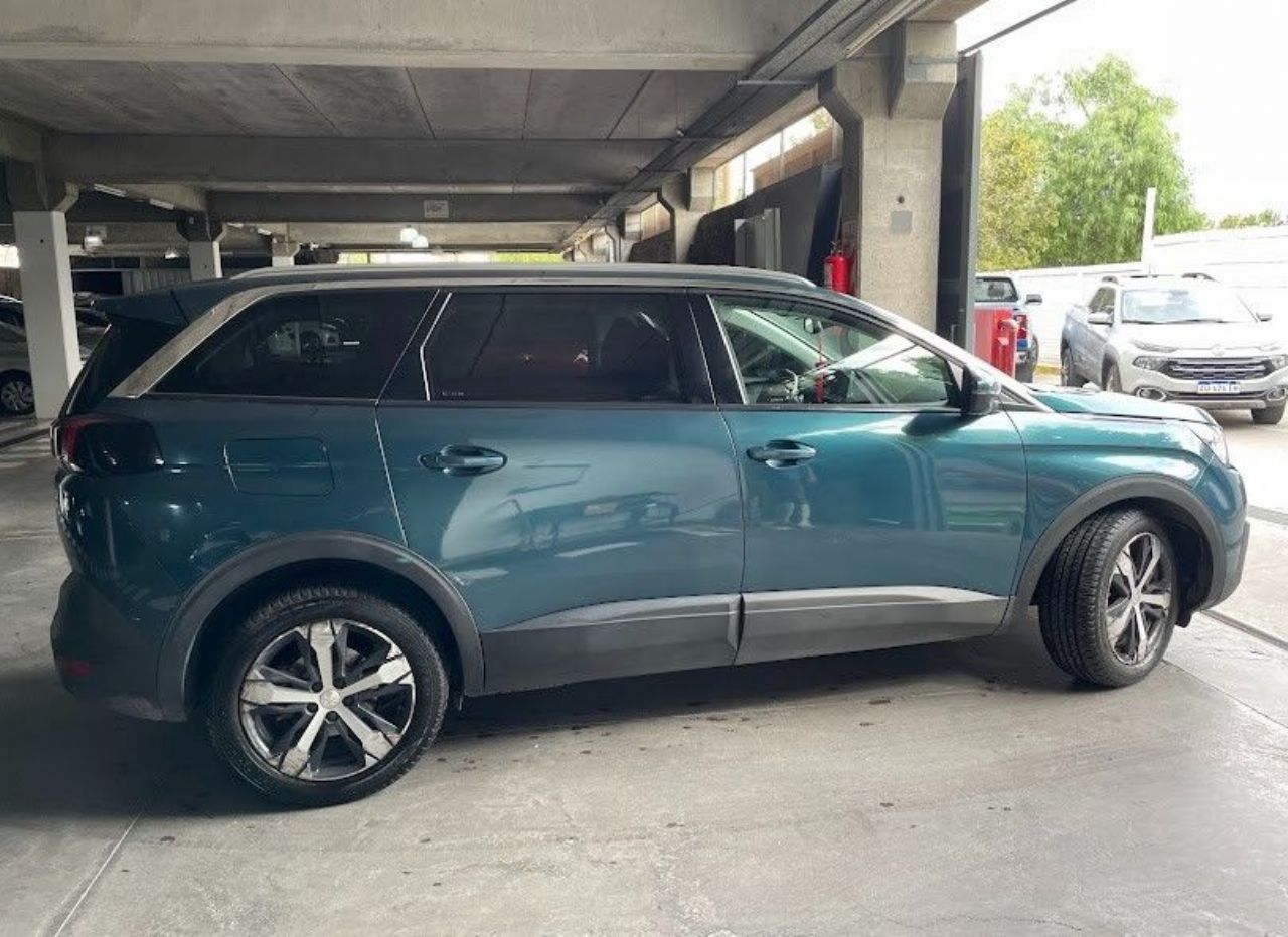 Peugeot 5008 Usado en San Juan, deRuedas