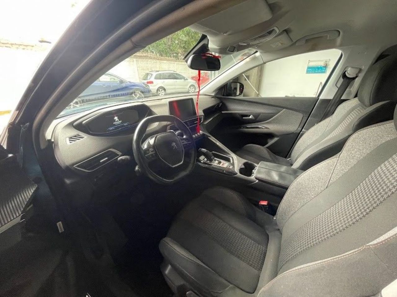 Peugeot 5008 Usado en San Juan, deRuedas
