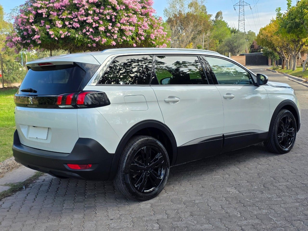 Peugeot 5008 Usado en Mendoza, deRuedas
