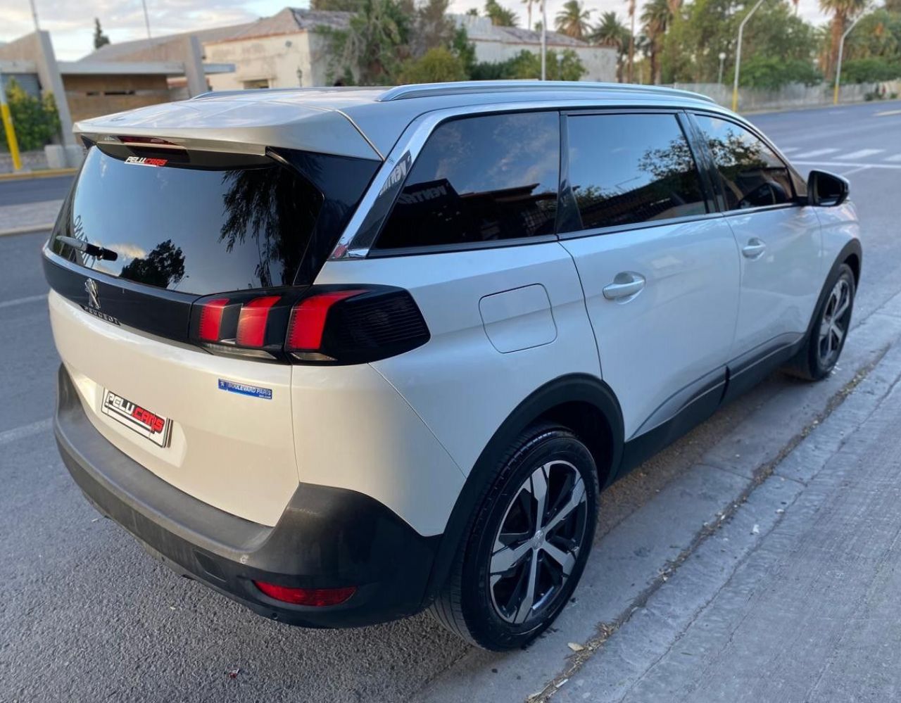 Peugeot 5008 Usado en San Juan, deRuedas